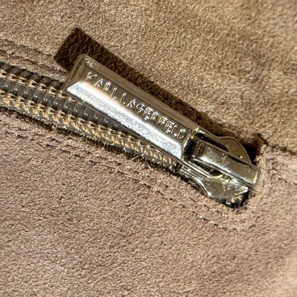 Karl Lagerfeld-Stylish Tan Over the Knee Leather Boots with Chain Accent - Picture 5 of 7